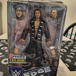 Ringside Exclusive Edge Heads Elite
