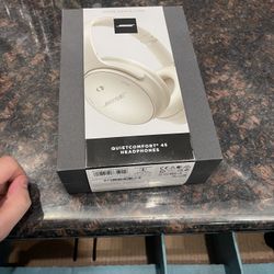 Brand New Never Opened Bose Headphones 