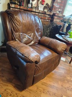 Large leather t her recliner