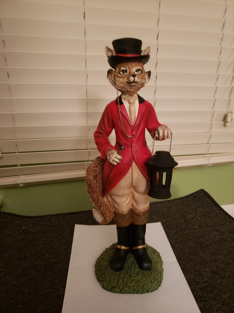 Tally-Ho Equestrian Hunting Fox w/Monocle & Lantern 16" Statue - Collections Etc