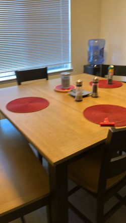 Bar style kitchen table