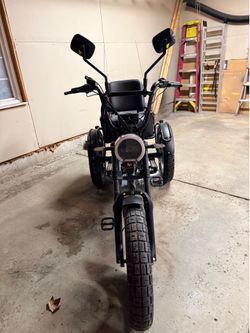 Electric trike