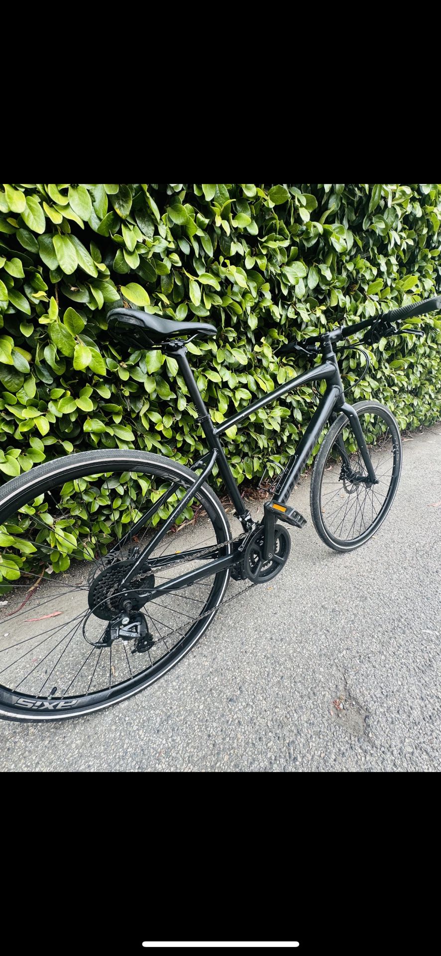 Specialized Sirrus Bike