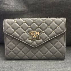 Badgley Mischka-NWOT