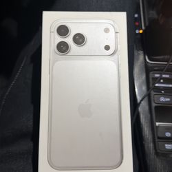 iPhone 17 pro max 256GB AT&T