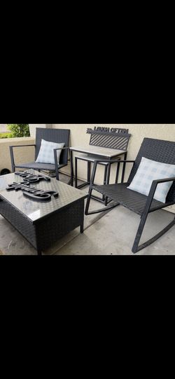 six Piece Patio Excellent Condition