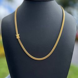 Jewelry 10k solid Yellow Gold brand New Cuban link 24” Chain necklace 29.2 grams 4.25mm