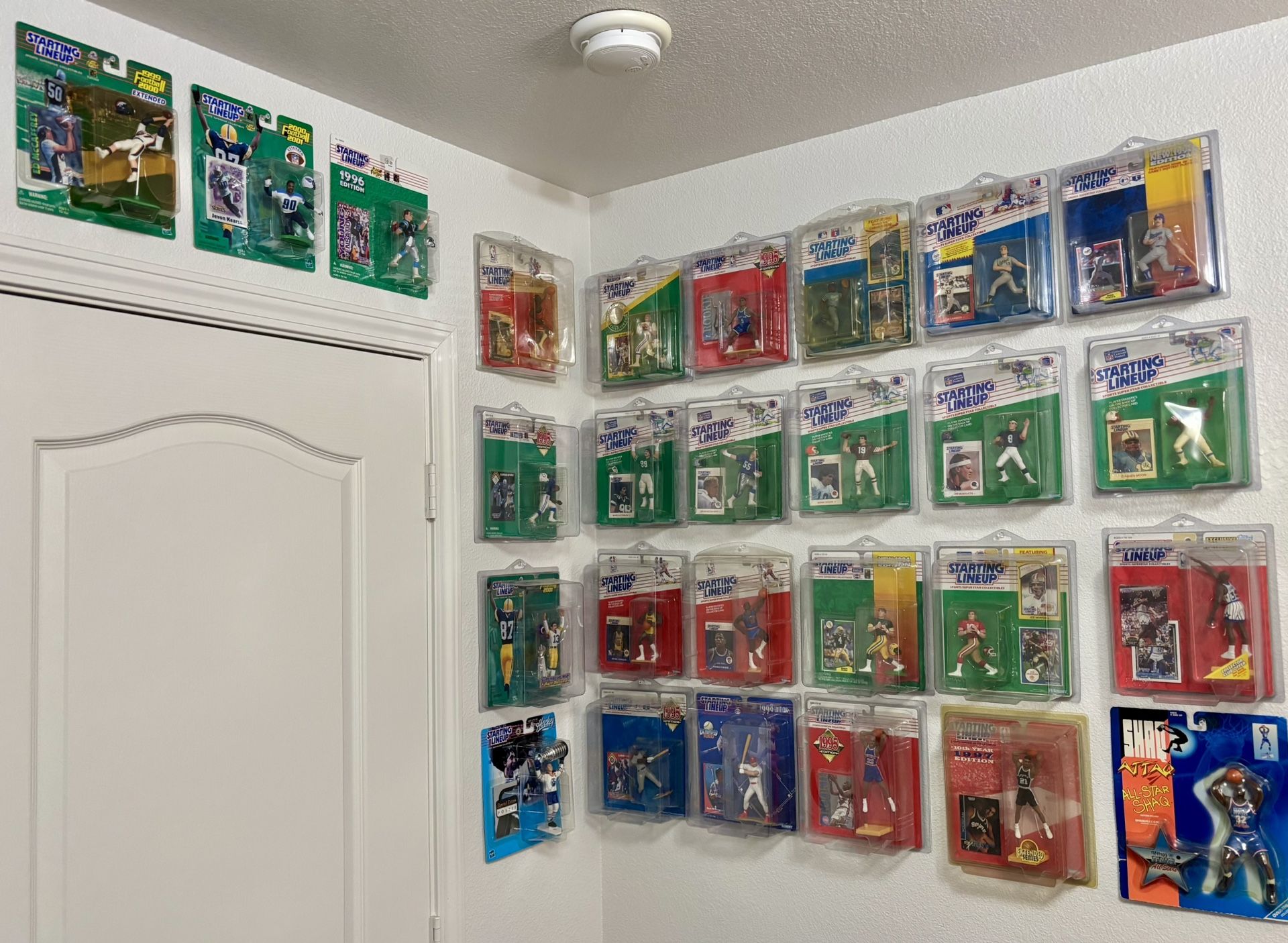 27-Starting Lineup Collection SLU