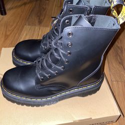 Women’s black Air wait Martens Boots