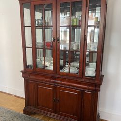 Fine Dining China Cabinet