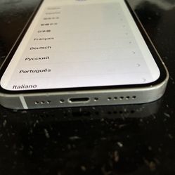 IPHONE 13 White 128gig
