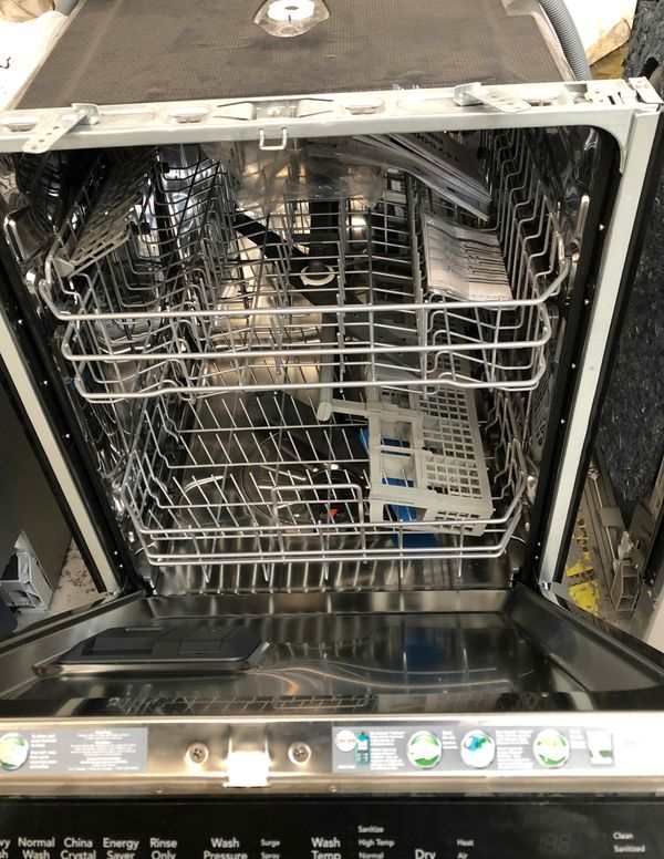 Frigidaire dishwasher 8R8J