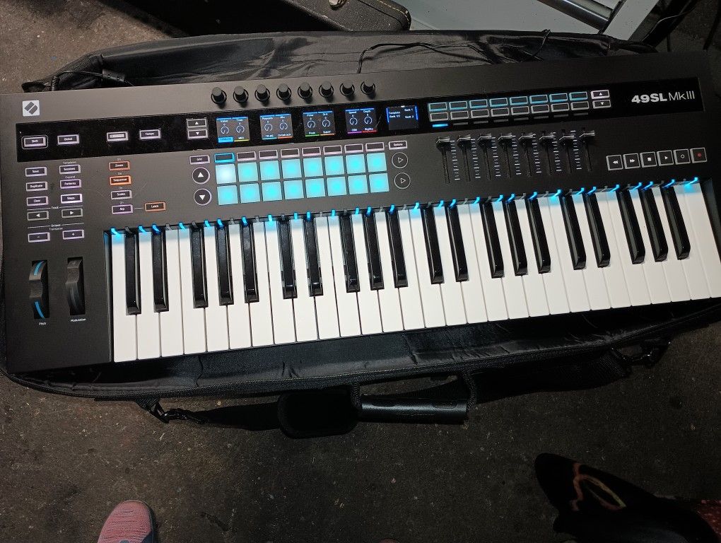 Guitar,Keyboard And Midi Controller