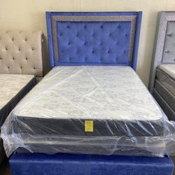 Bed/mattress And Box Spring /dresser/mirror