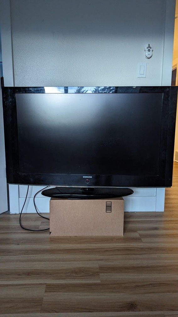 Samsung 46" TV 