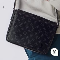 Lv Bag New Condition 