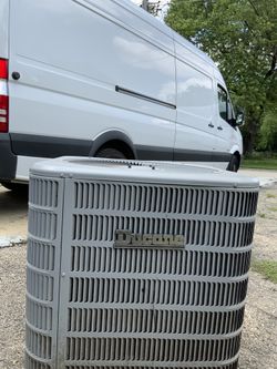 Ducane 3.5 ton R22 unit. Used for 2 months