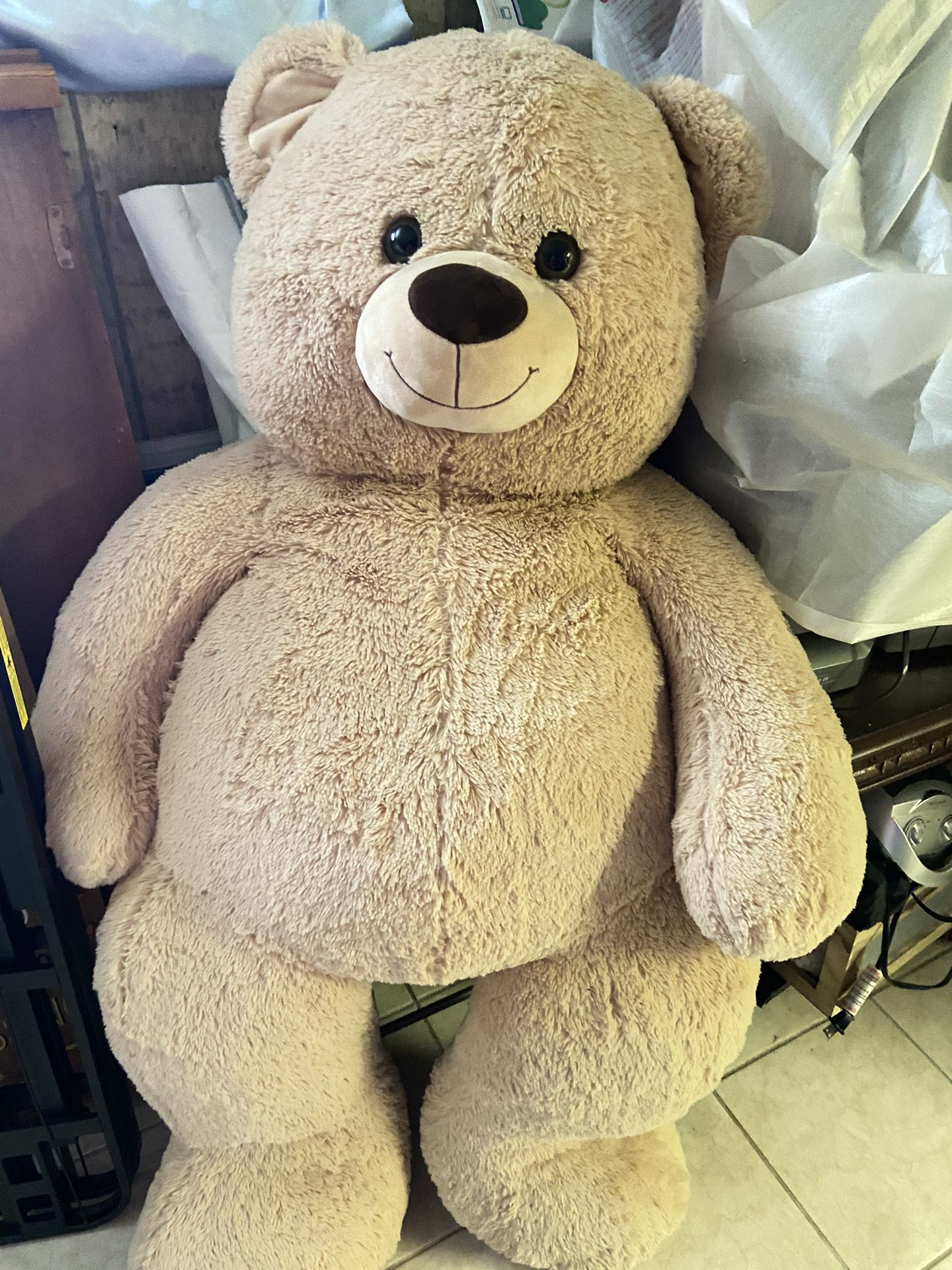 Giant teddy Bear 