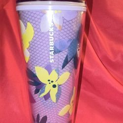 Product Details
Starbucks Purple Drifting Magnolias Floral Venti Tumbler