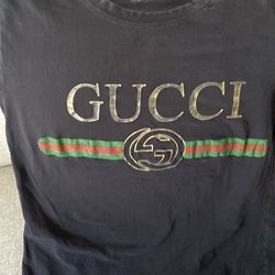 Gucci t shirt / Gucci blouse / Gucci / GG