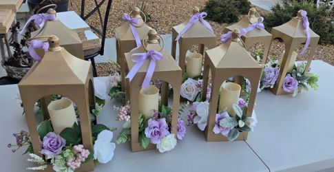 Gold Lantern Centerpieces with Floral Accents – Set of 8