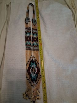 BRAND NEW HANDMADE BEADED NECKLACE