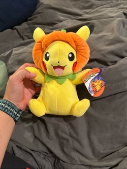 Pokémon Halloween Pikachu Pumpkin Plush