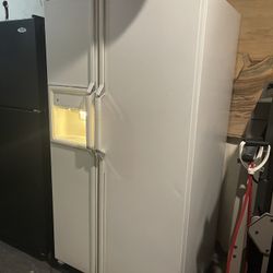 Refrigerator works great we sell them all the time