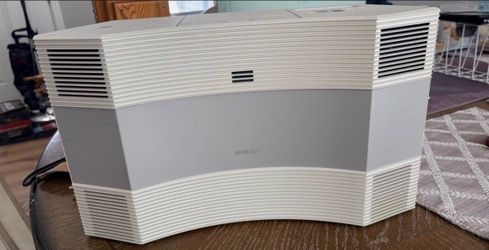 BOSE Acoustic Wave Music System Radio CD Player AUX CD-3000 White Free Shipping