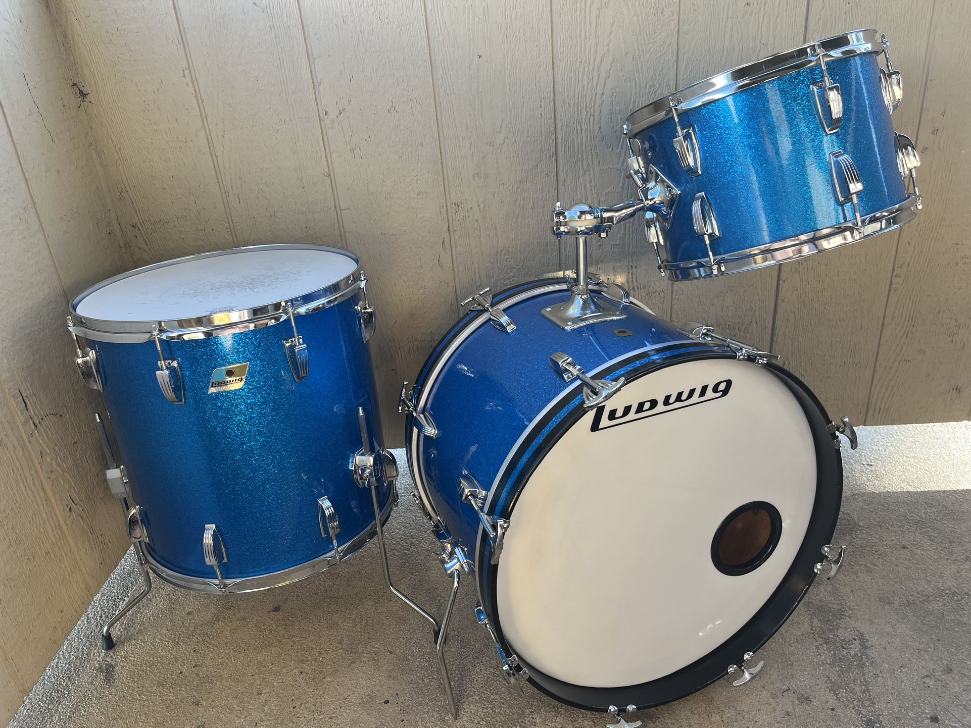 Ludwig Vintage Drum Set Blue Sparkle 68/69, Beautiful!