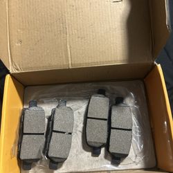 Front A Back Breach Pads For Nissan 