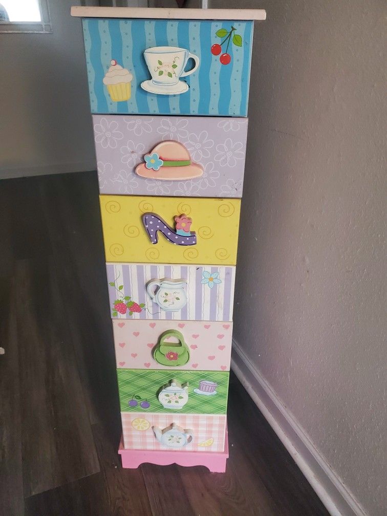 Really Cute Little Girls Storage, Dresser?
