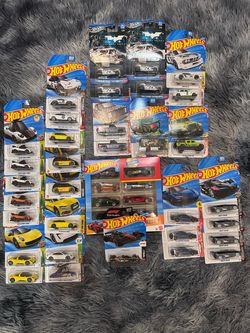 Hot Wheels Die-Cast Car Collection Lot