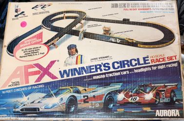 Aurora AFX HO Slot Car Track Set – No Cars, 4 Controllers, Transformers, Extras