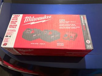 NEW Milwaukee 5Ah (2)Batteries with a Charger