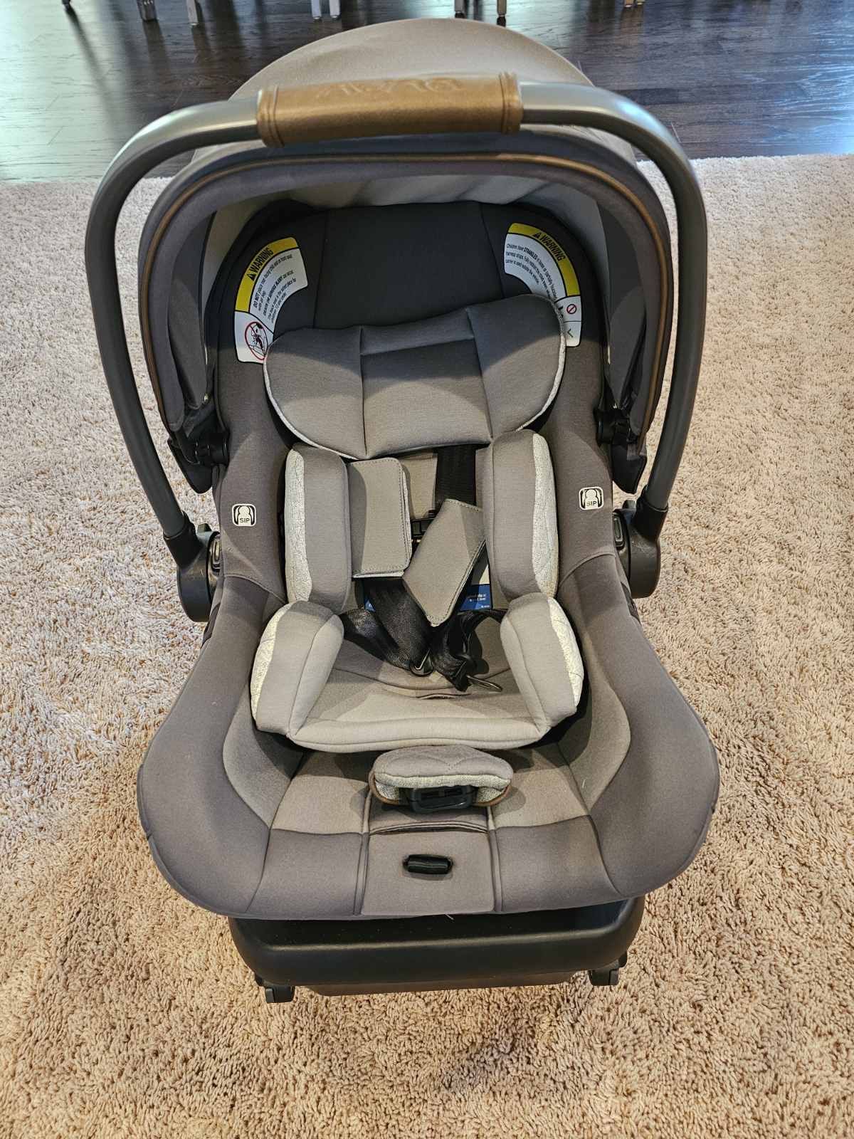 Nuna Infant Car Seat