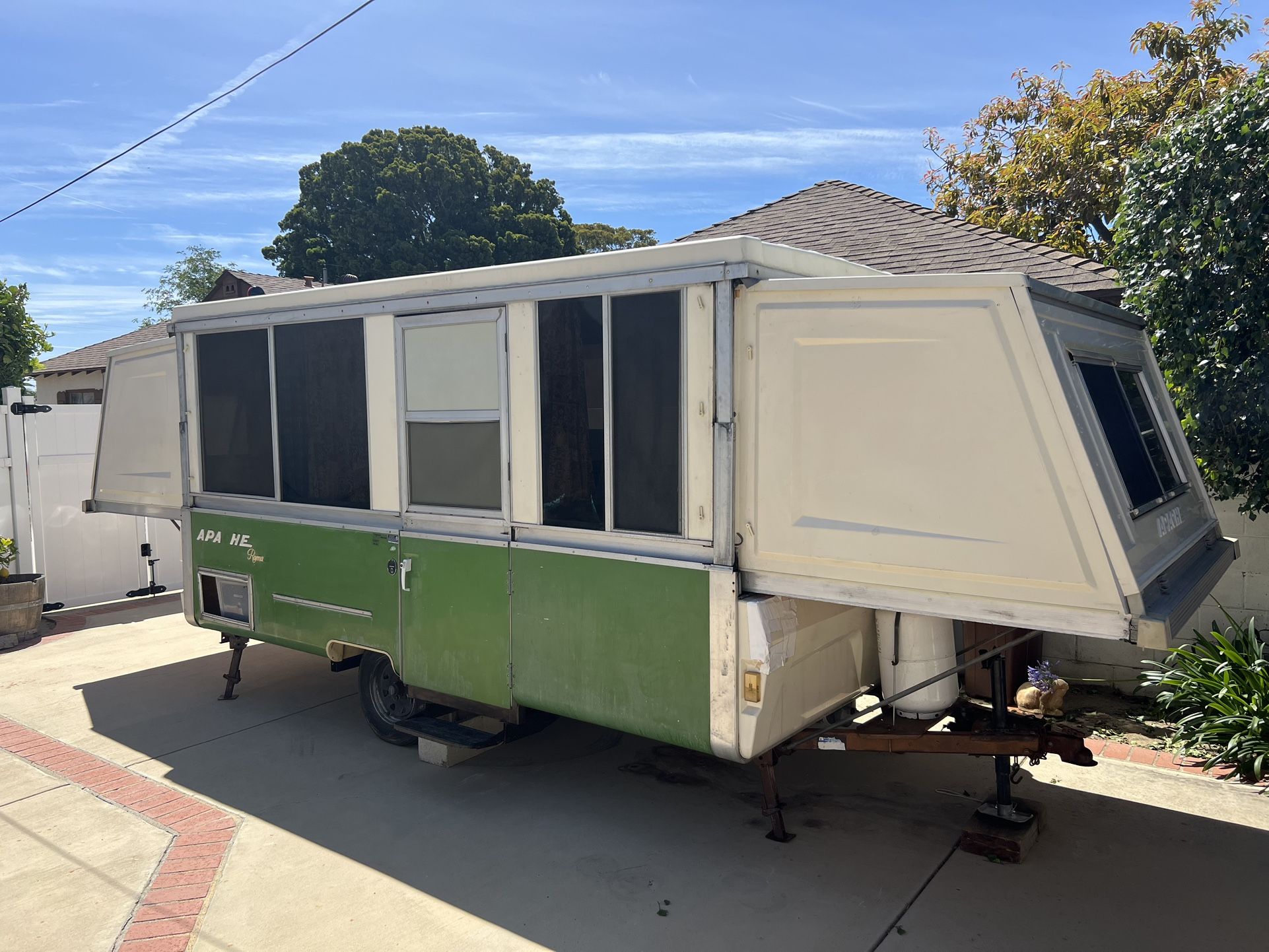 1970’s Apache Ramada Pop-Up Trailer - Project Ready