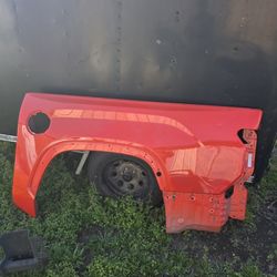 2022-2026 TOYOTA TUNDRA REAR BED SIDE DRIVER SIDE