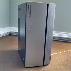 Lenovo IdeaCentre 720 Desktop PC With Monitor, Mouse And Keyboard.
