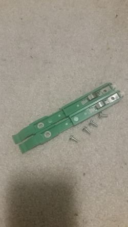 Desktop PC drive rail