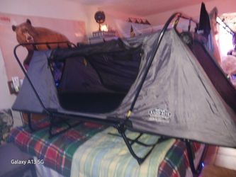 Cot/ tent