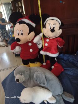 Muñecos de felpa