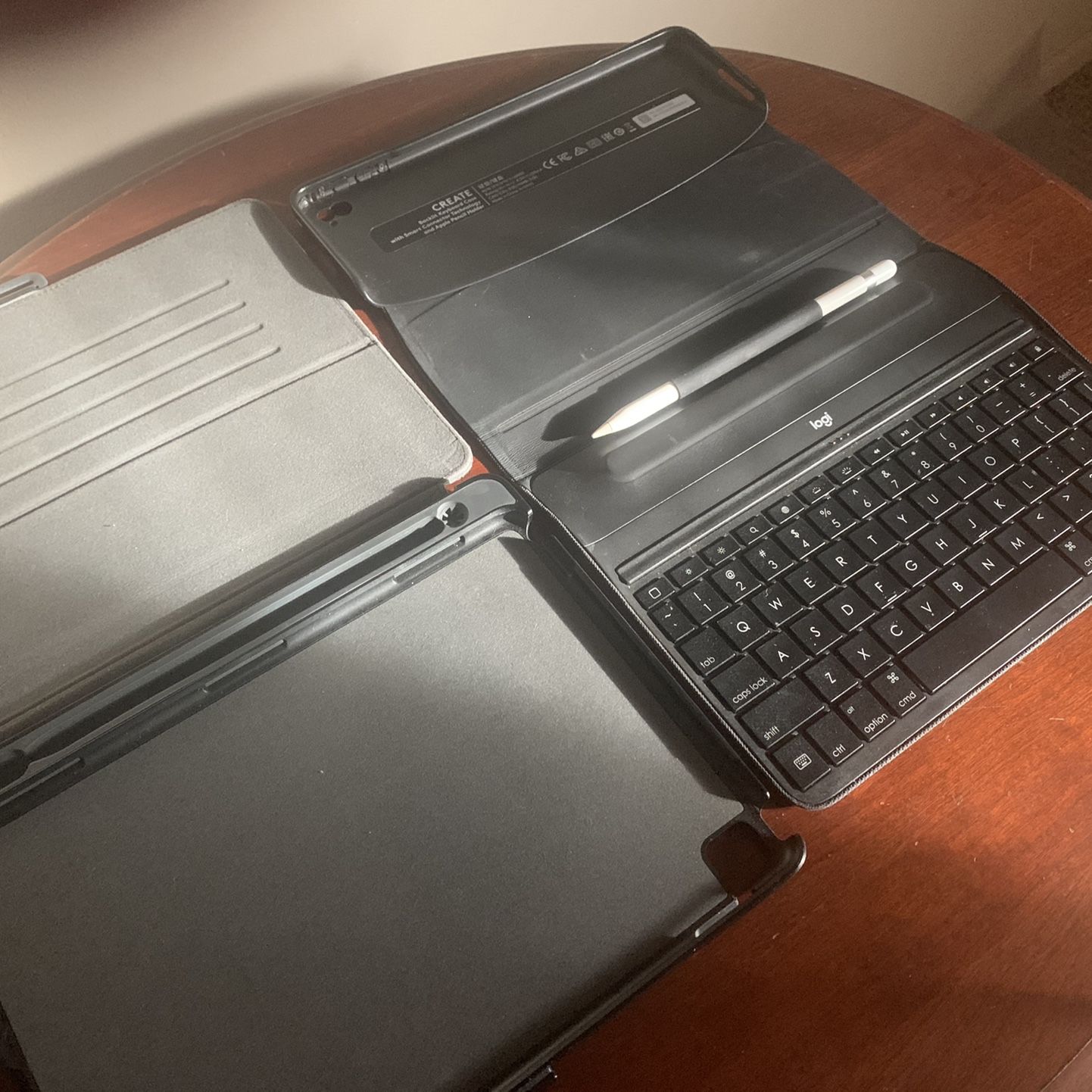 iPad 12.9” Pro Keyboard Cases