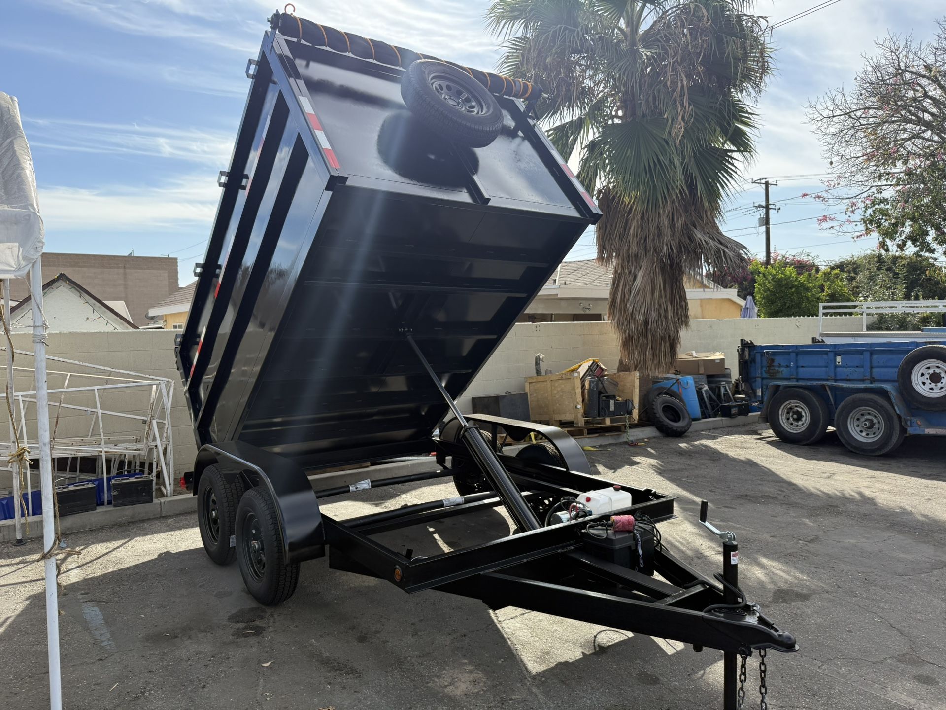 8x10x4 Dump trailer BRAND NEW!!