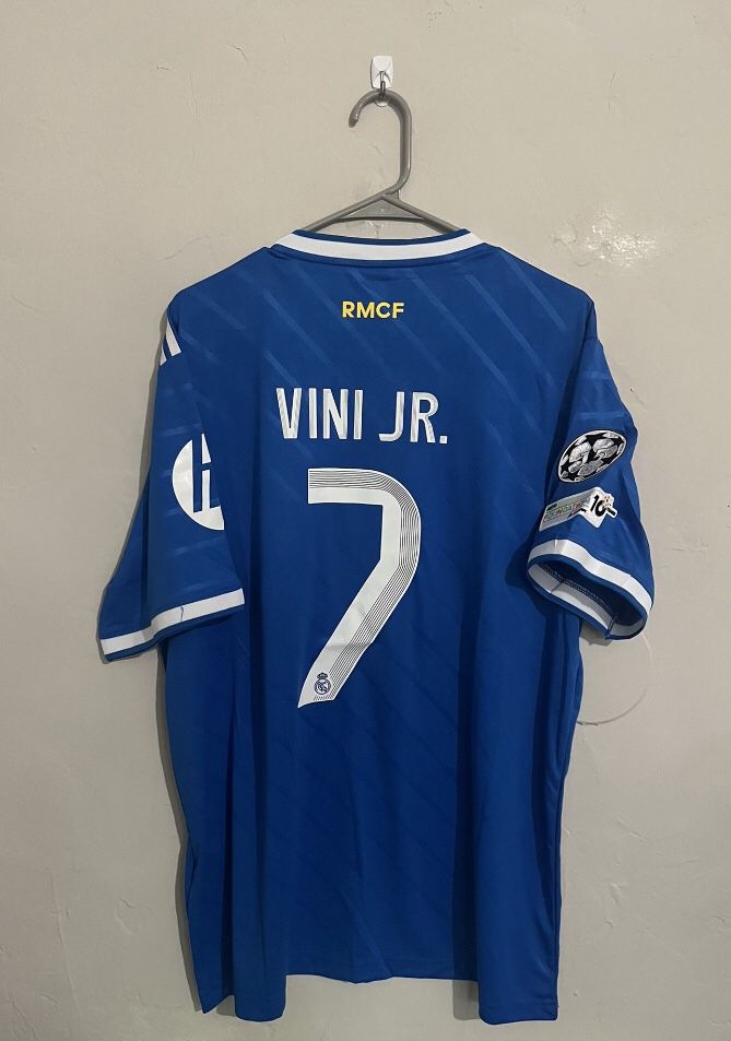 Real Madrid 2025-26 3rd Vini Jr Jersey (small Medium Large XL 2X)