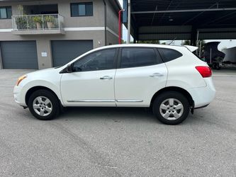 2011 Nissan Roque