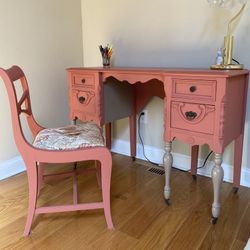 Antique Painted Desk+chair