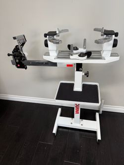 Tourna tennis stringer machine