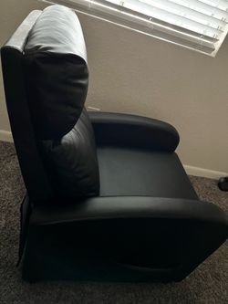 Recliner sofa