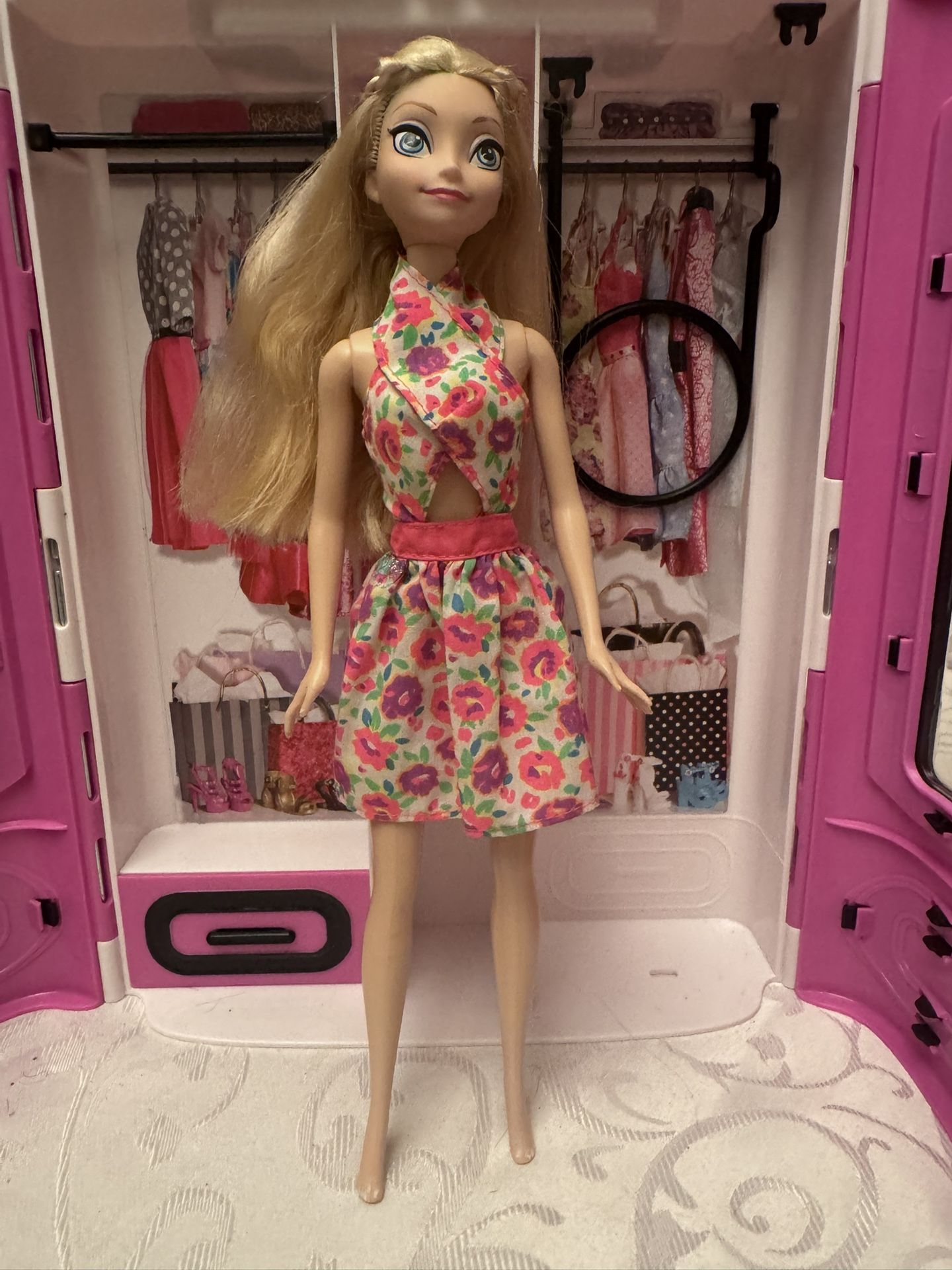 Elsa Doll